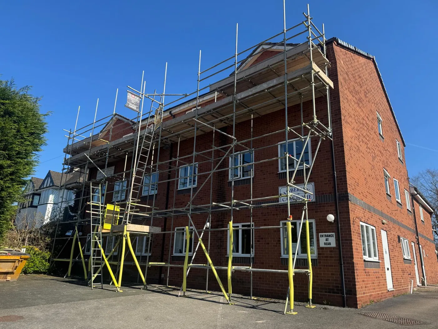 Emergency Scaffolding Setup